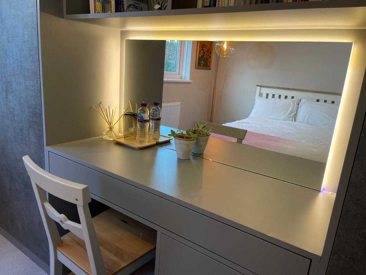 Spacious Double Room With Private Bathroom In Quiet Area Only 20 Min To Central London Streatham Vale Exterior foto